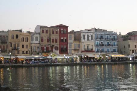 Ktima Nikolaos * Aronion